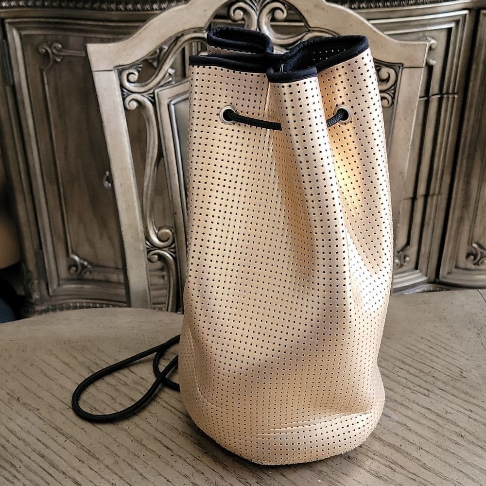 Rose Gold bucket bag All Fenix